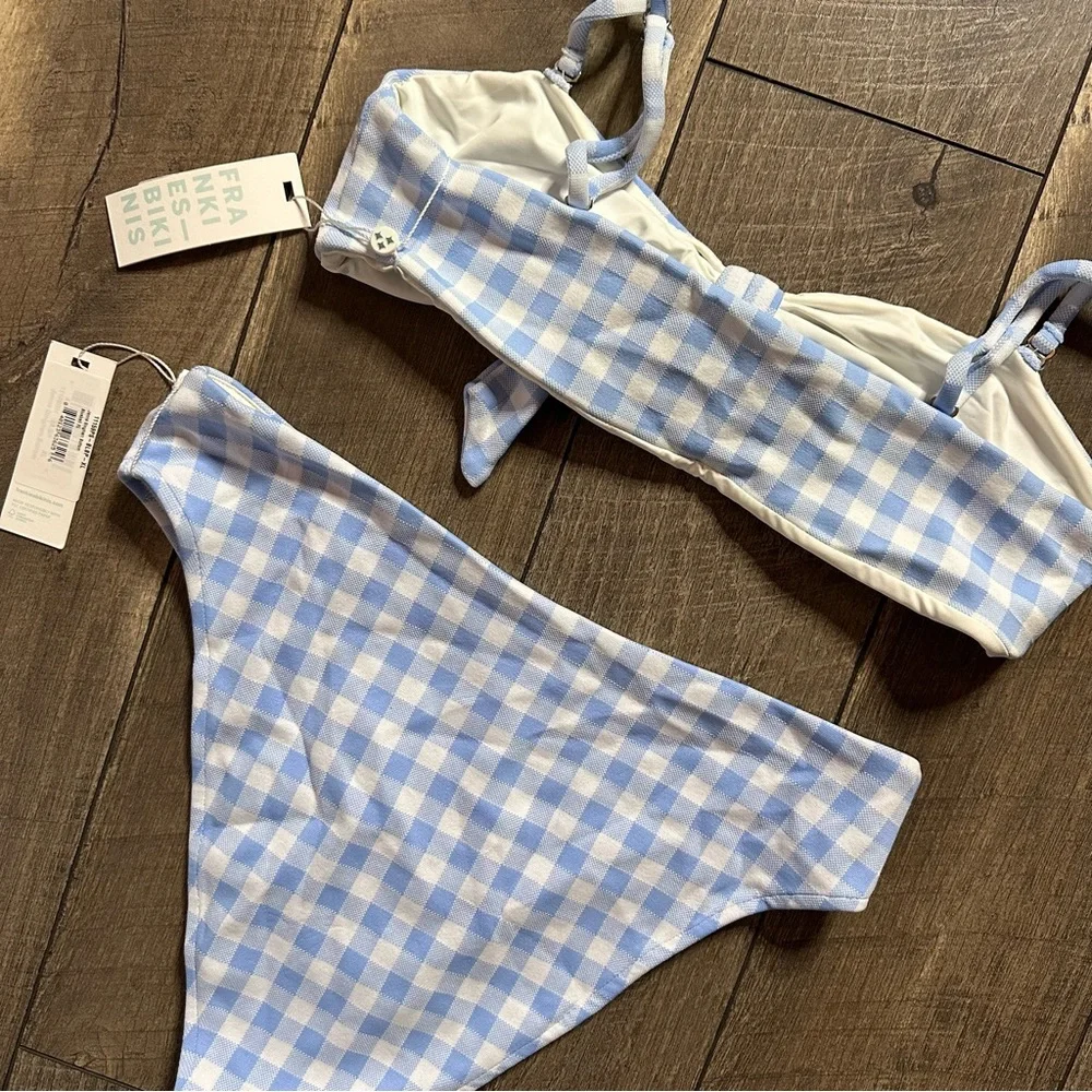 frankie’s bikini